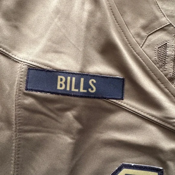 Josh Allen Salute To Service Buffalo Bills Jersey. *PLEASE READ FULL DESCRIPTION - Picture 4 of 5